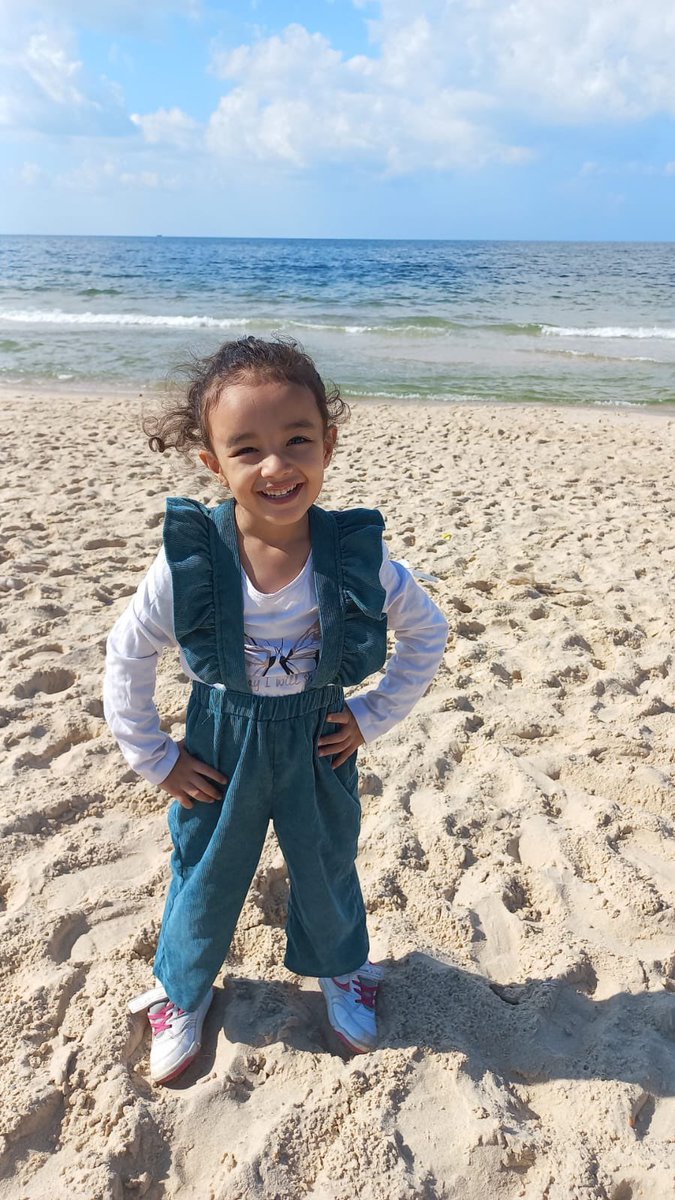 6-year-old Sara Yasser Abu Ewemer is one of the victims of countless Israeli airstrikes carried out on Gaza last night.