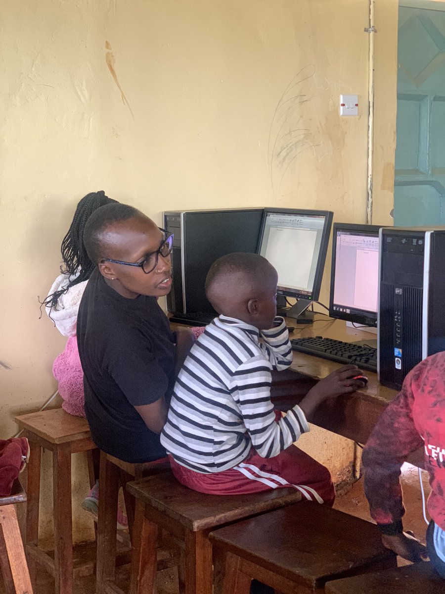 DadaStem's tweet image. As Albert Einstein once said, “If you can’t explain it to a 6 year old, you don’t understand it well enough yourself.”
#watototucode
#kidscoding
#kidscodingprogram