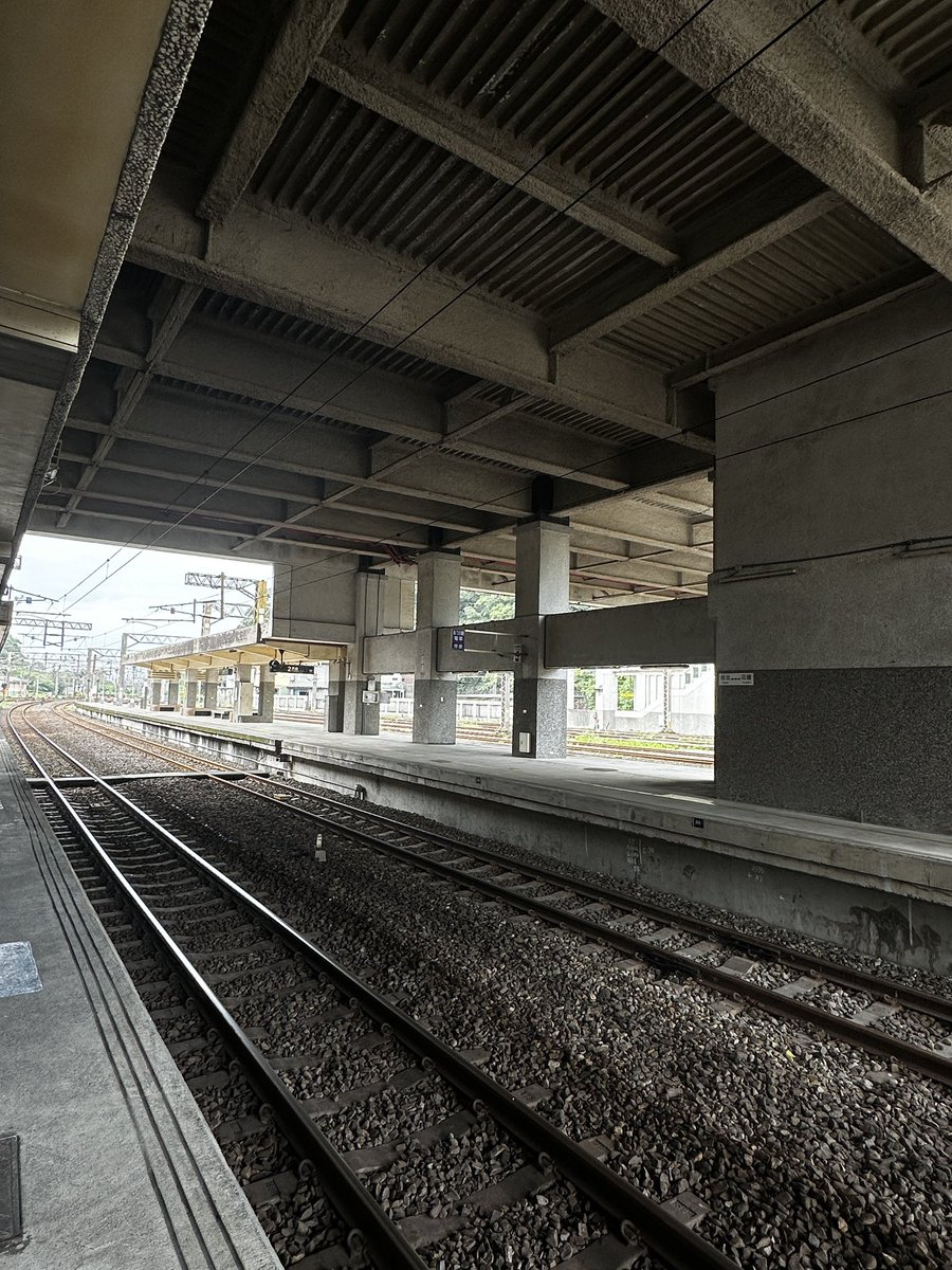 別人是包場，我是包站台
花蓮～我來了