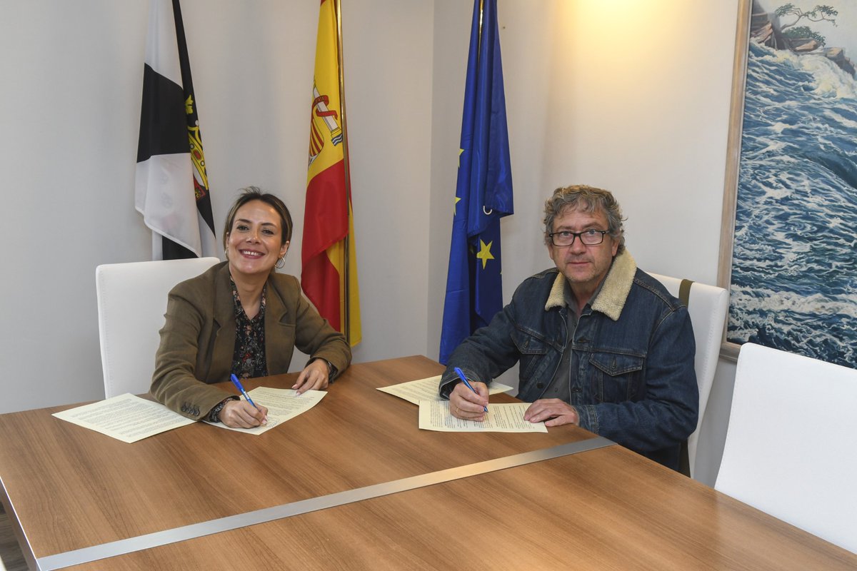 La Consejería de Cultura y la Asociación Coral de Ceuta ‘Andrés del Río Abaurrea’, han renovado su colaboración para la ejecución de programas de promoción y fomento de la música coral.