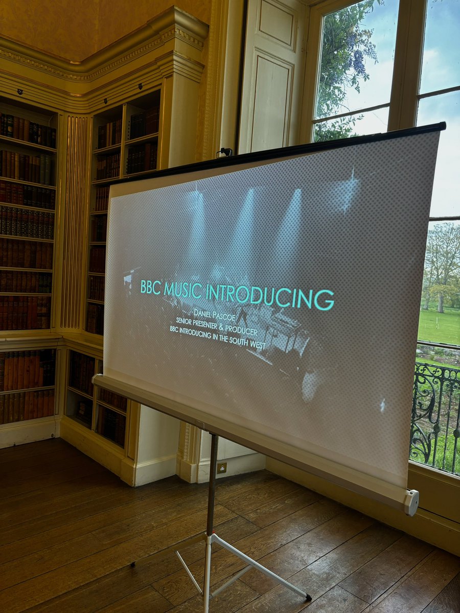 iamdanielpascoe's tweet photo. I’ve had a bit of a different week getting out &amp; about!

Last night I held a workshop for young musicians for #PowderhamLive at the beautiful Powderham Castle and tonight I will be a judge at a Battle of the Bands in Fal, which is raising money for charity!

Back on air Friday 📻 https://t.co/dP39go7QD9