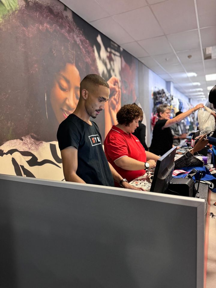 WernhilPark's tweet image. Step into STYLE at Wernhil’s newest addition.🎉 
Take your shopping experience to a new level with incredible deals and revamp your wardrobe in STYLE. 
Visit us at Wernhil, today.😉 
#Style #Wernhil #NewestAddition