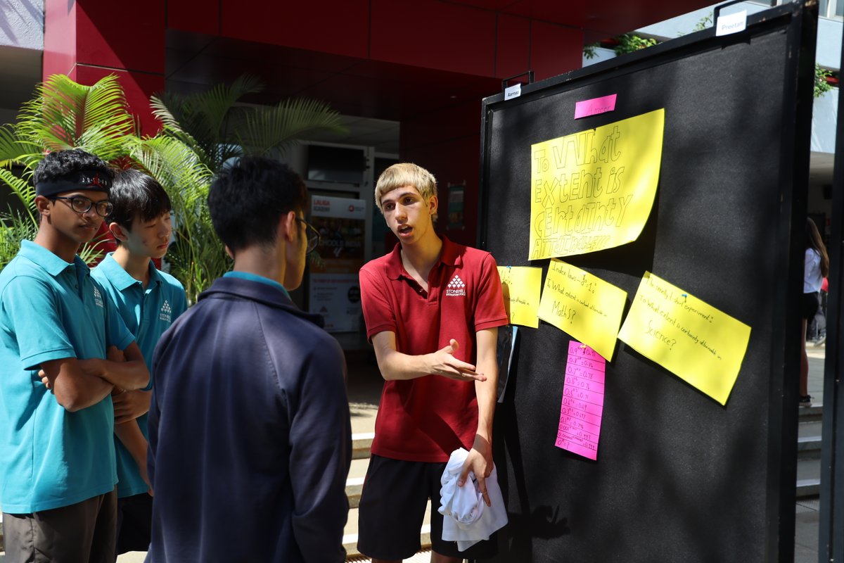Stonehill_SIS's tweet image. Our Grade 11 students showcased their intellectual prowess at the Theory of Knowledge exhibition, delving deep into pivotal themes including identity, culture, knowledge, and history. #SISLearns #ibdp #tok #education #ibschool