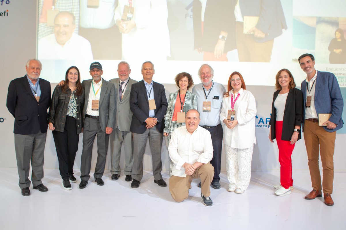 AEF_fundaciones's tweet photo. La semana pasada en México celebramos el #EISC2024, organizado por @Cemefi y respaldado por diversas entidades civiles.
👉 Más de 400 personas de 12 países distintos asistieron para analizar y proponer soluciones a problemas urgentes.
https://t.co/cU2KtezrSp https://t.co/NSPRVt0ejw