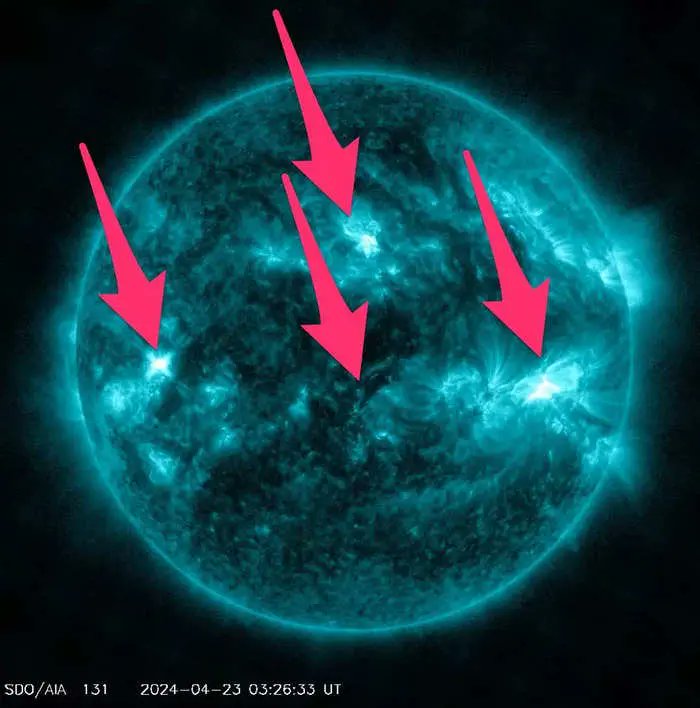 BiIndia's tweet image. NASA video shows the sun just blasted out 4 eruptions at the same time. The rare event may have sent plasma hurtling toward Earth.

#Nasa #Eruptions #Plasma

businessinsider.in/science/news/n…