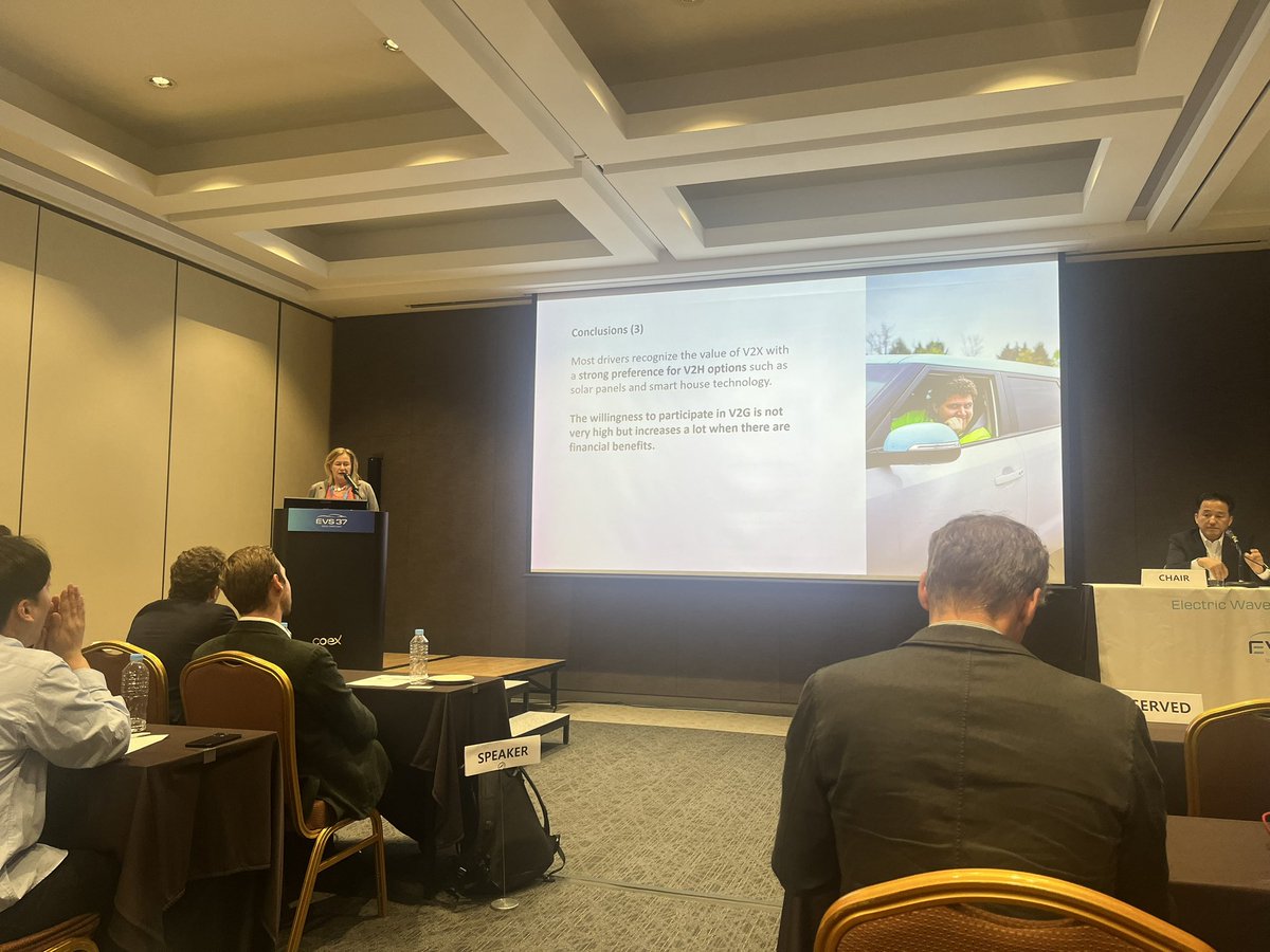 robertvg's tweet photo. Dutch EV Drivers Association @evrijders @EllenHiePR presenting the SCALE research on user expectations about smart charging / V2X
#evs37 https://t.co/8PQBnOU453