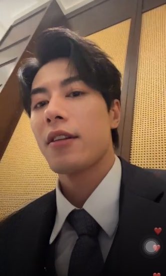 240425 Instagram Live

He said he’s currently filming for a new drama 😭😭😭 Actor Zhang Peng is SO BACK! 

#VAV #JACOB #张朋