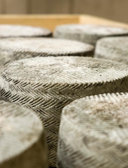 Alpalencia's tweet photo. Quesos Lavega: la calidad y el buen hacer son ingredientes indispensables a la hora de elaborar quesos de calidad, uno de los alimentos más completos y versátiles que existen 🧀
 
 #díamundialdelqueso #quesolovers #tecomoaquesos #diamundialdelqueso https://t.co/zdzmjKFEE2