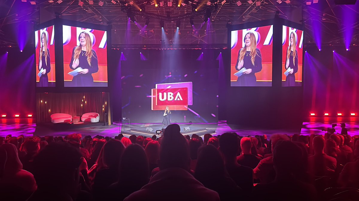 Ready to rumble met <a href="/iankafleeracker/">ianka fleerackers</a> ! #ubabelgium #uba