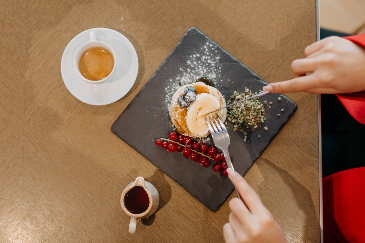 Taze ve nefis! Kahvaltıda size özel lezzetlerimizle gününüzü başlatın. ☕

Fresh and delicious! Start your day with our special breakfast treats.

#BreakfastBliss #renhotels #DiscoverThisWay #RenaissanceIzmirHotel #Marriott #MarriottBonvoy