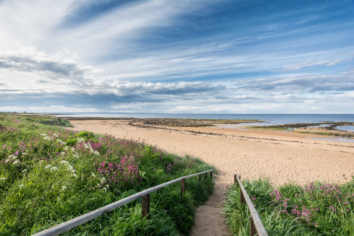 Have you got a favourite #Fife beach? There's such a great variety to choose from!

 📍Kingsbarns

#LoveFife #KingdomOfFife