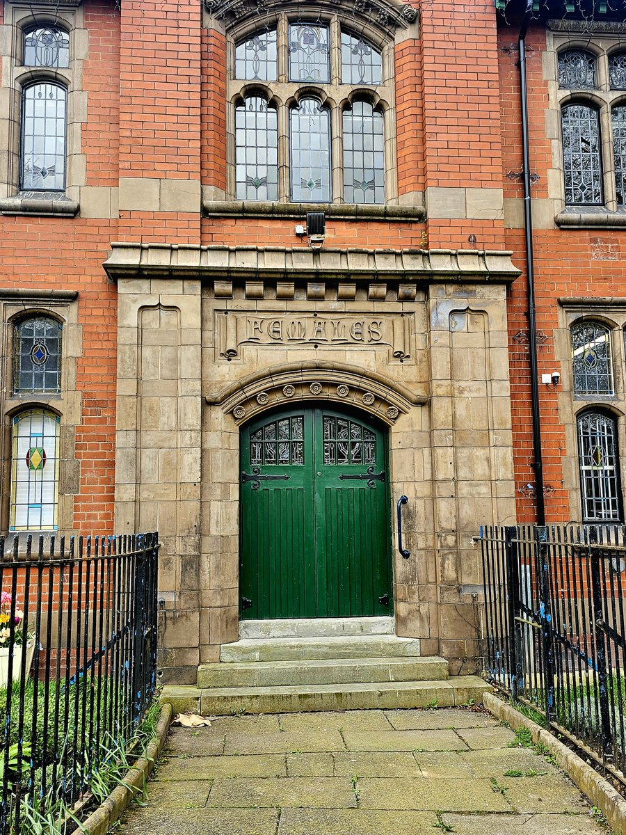 Withington Baths, #Manchester on my local walk.
#AdoorableThursday