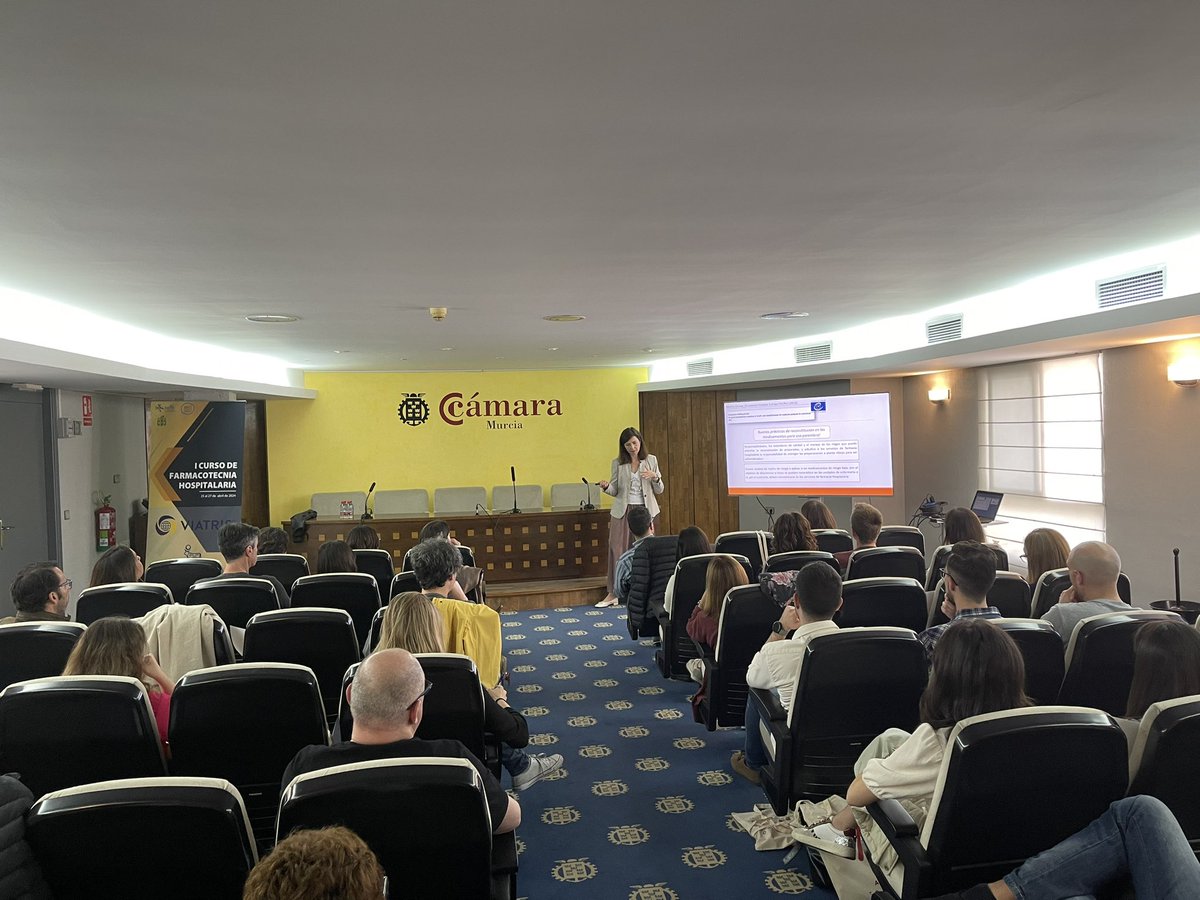 Farmaformacio tweet media