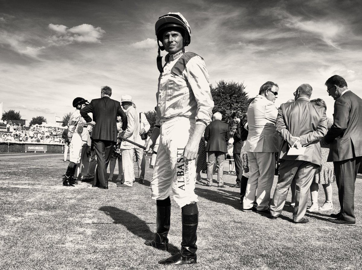 Goodwood_Races tweet picture