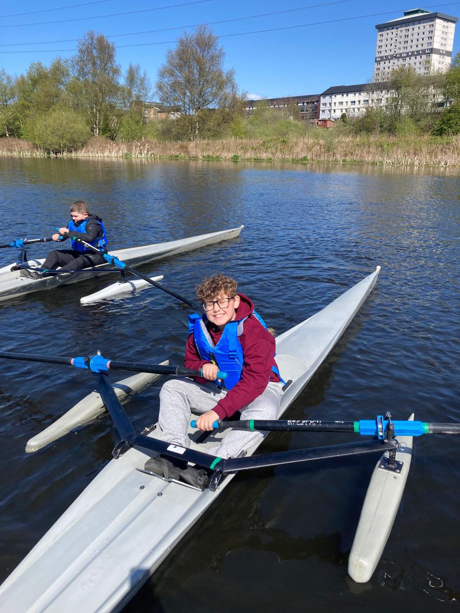 Hoping the gorgeous weather keeps up for our next group of rowers who had a fabulous time out on the water at the #FirhillBasis yesterday. #OutdoorLearning #WaterSports @ActiveschoolsTM