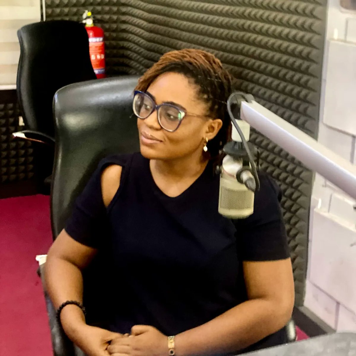 BeyondDevAfr's tweet photo. Beyond Development for Africa's Youth Advancement Initiative as they discussed on medical waste and climate change on Armed Forces Radio 107.7FM Abuja.
#BeyondDevelopment #ClimateChange #MedicalWaste #Nigeria #YouthAdvancement https://t.co/tAecAficMd