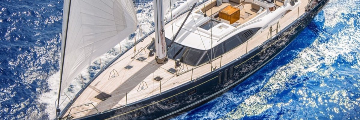 British luxury yacht manufacturer @Oyster_Yachts has announced a return to profit - following heavy investment in manufacturing facilities, staff and new support services. Learn more: ow.ly/le9950RlZLw #BMNews #MarineTalk #BritishMarine