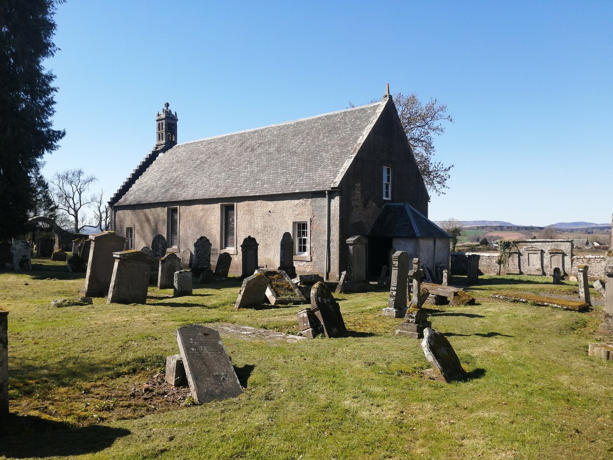 📣 Bookings now open!

Join our Working Party to repair Tibbermore church and learn traditional building craft skills along the way – incl. lime plastering, harling, Scotch slating, signwriting & more. In partnership with @HistChurchScot. ow.ly/g7nb50RnioL

📷 Lucy Stewart