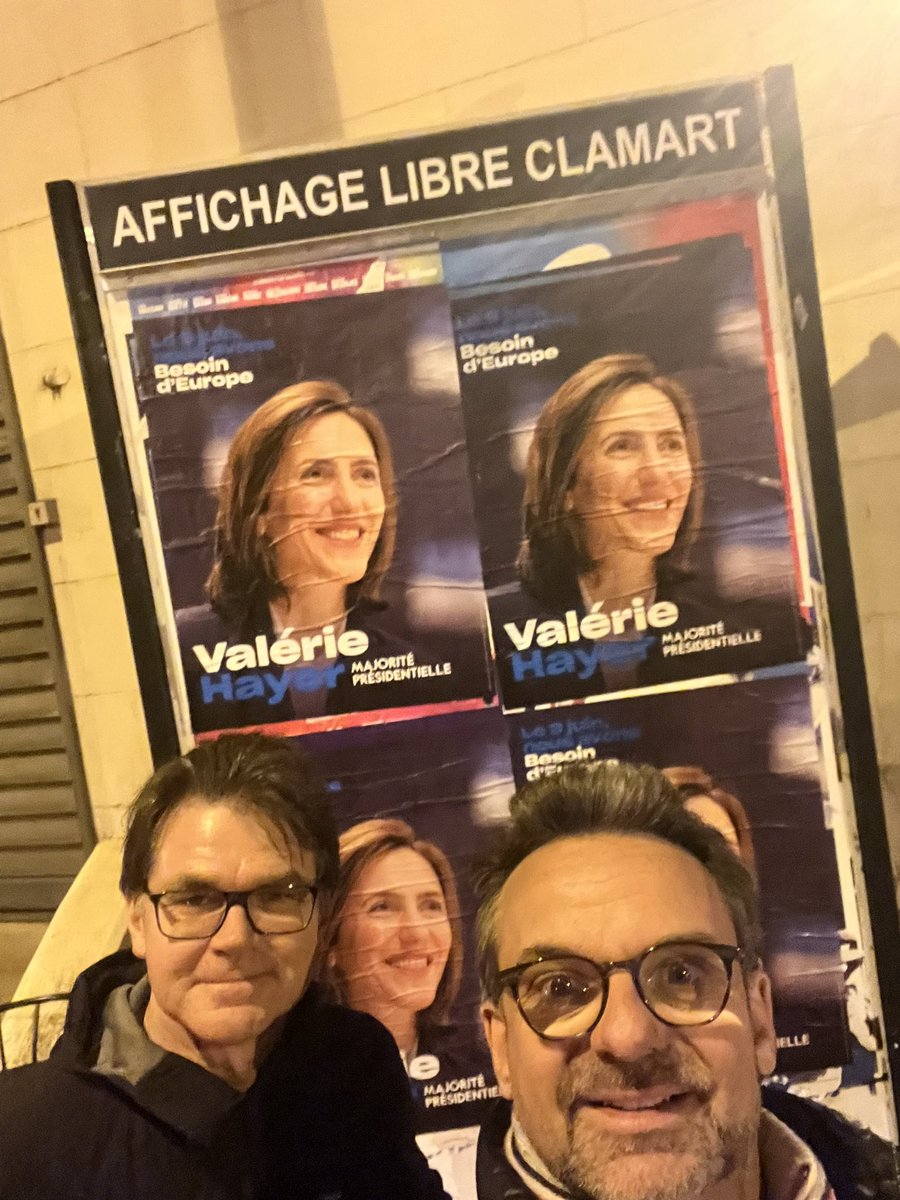 re_clamart's tweet photo. On ne lâche rien à #Clamart pour renforcer encore la dynamique sur le terrain pour @BesoindEurope et @ValerieHayer. 

Chaque voix comptera le #9juin2024 pour continuer à transformer l’#Europe. https://t.co/6BqUhjlMy1