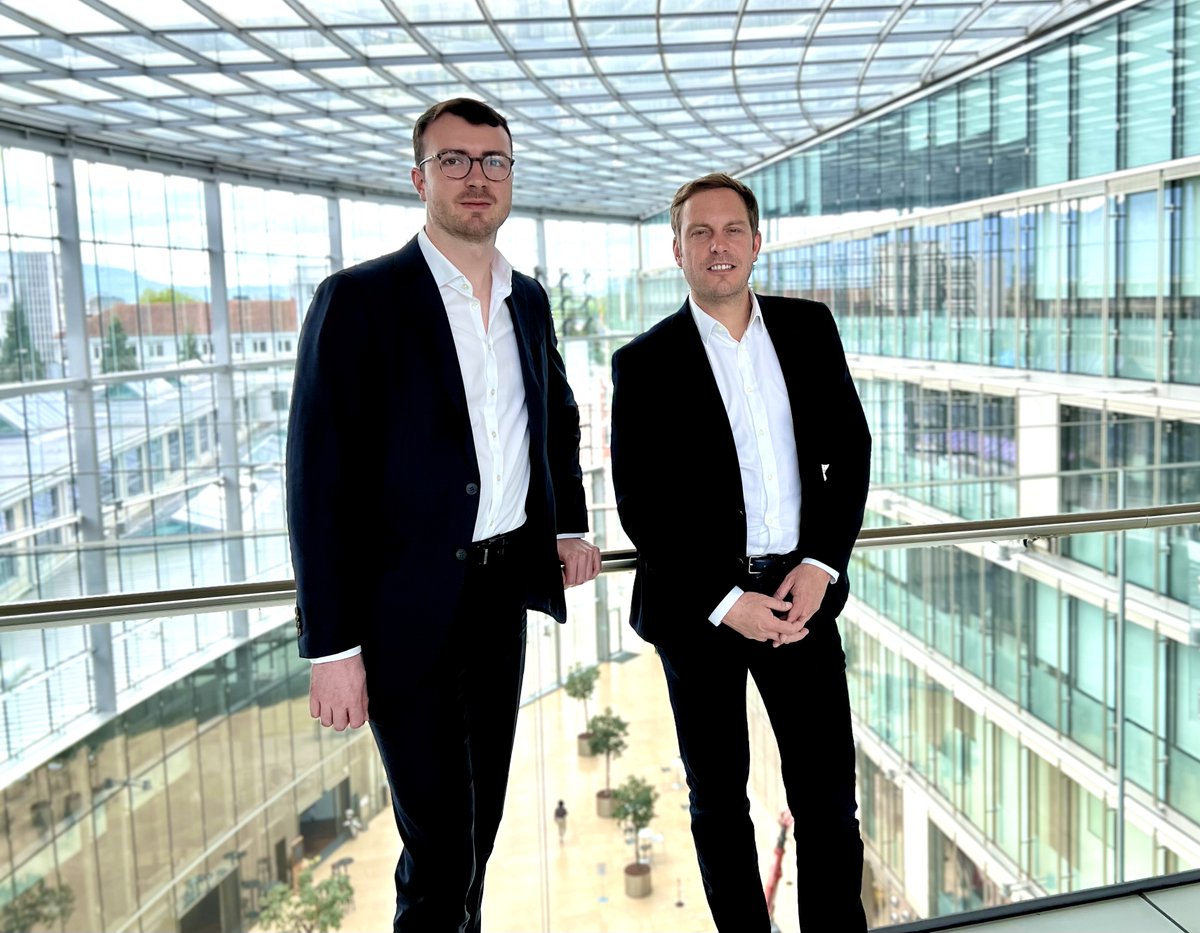 Wecan group expands in Europe & crypto 🚀

🔥 Wecan is opening up to European and crypto markets with the arrival of Rémi Van Ooteghem, Head of Sales France & Benelux and Damien Moser, Head of Sales crypto.

#Blockchain #Fintech #KYC #Innovation #Finance