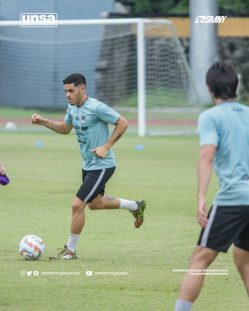 SambernyawaCom's tweet photo. Persiapan matang menghadapi Tangerang yakin esok di kandang pasti menang 🔥🔥🔥

Selamat Berjuang ✊🏼

🔻🔻🔻

#Sambernyawa
#PersisSolo
#BRILiga1
#PSOTGR https://t.co/GjayTVLXVu