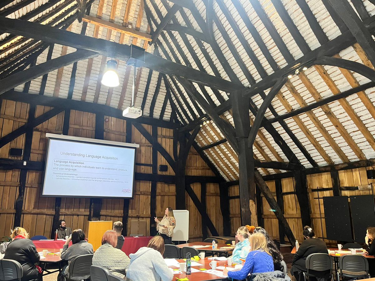 We're here at Harlow Study Centre for our Primary Hub Day on Oracy 🗣️ To kick us off, @c_mackechnie from Linguistics Phonics Training is giving a lecture on Nurturing the Foundations: Language Acquisition and Early Childhood Development