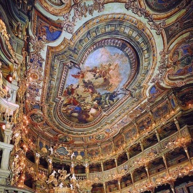 La Ópera del Margrave está considerada una joya de la arquitectura barroca de los teatros del siglo XVIII #arquitectura