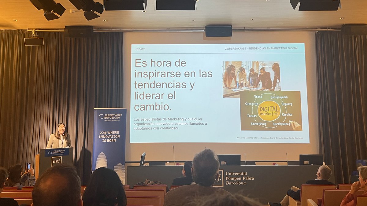 cetapunts's tweet photo. Avui participem al breakfast de @22networkbcn sobre les noves tendències en màrqueting digital! 👩🏻💻 Interessantíssimes ponències i amb ganes de seguir aprenent!
#22breakfast https://t.co/Yx7w5BxrH7