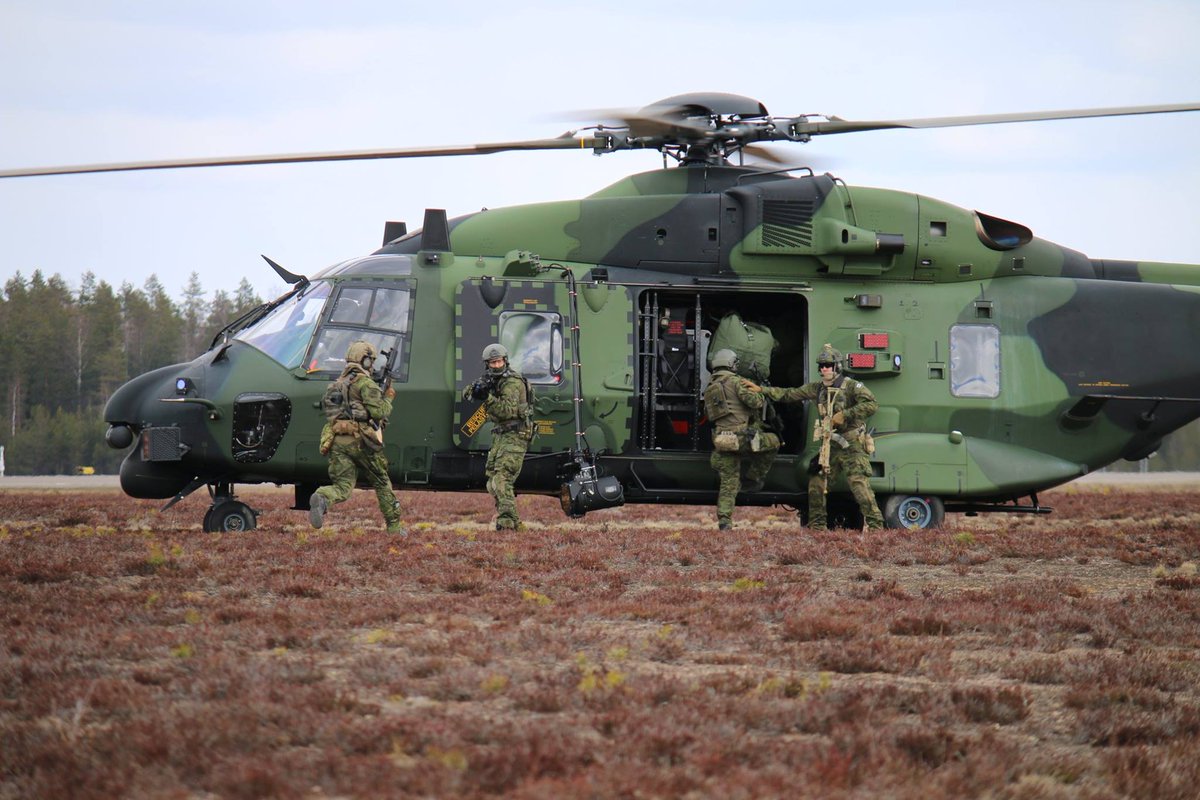 Finnish Special Jaegers during a combat display (2017)