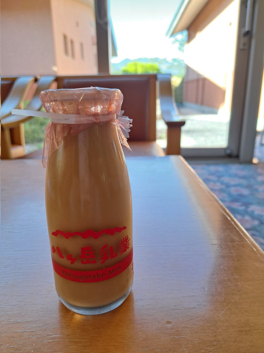 尾白の湯で、風呂上がりのコーヒー牛乳。
んま～。
#ナイスコーヒー #tokyopod