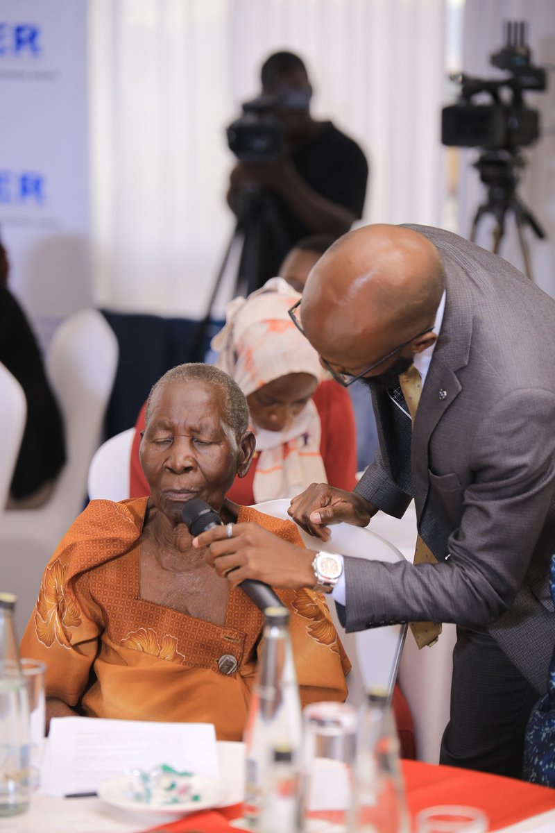 Ms. Yayeri Lubwama 83years old and a beneficiary of social assistance grant for empowerement (SAGE) and Ms. Joyce Namasaba 94years old and not benefiting from SAGE share their experiences at launch of the #SocialProtectionUg and social security report. Ms. Lubwama says that…