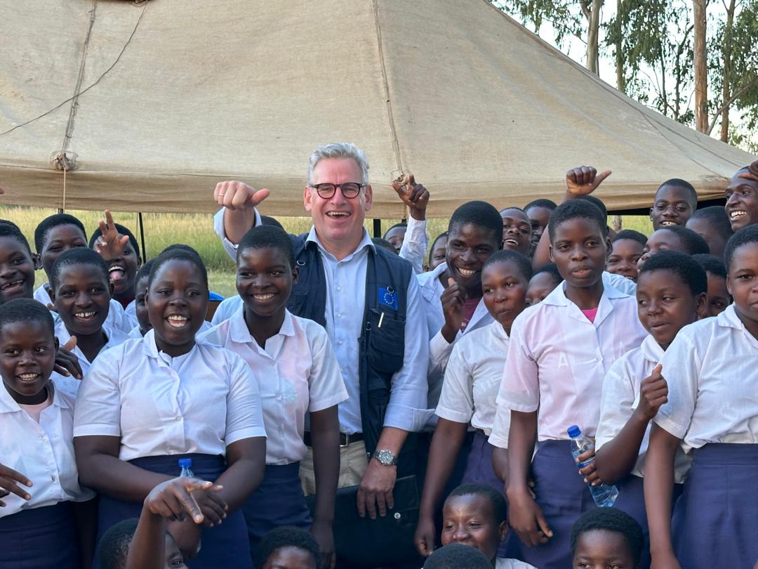 What an amazing welcome by the students at St Pauls #CDSS in Jali, Zomba. At this school, EU is supporting 74 students with bursuries and will soon start the construction of a classroom block, science & computer labs, library & an admin block through #ISEMII programme. @Camfed