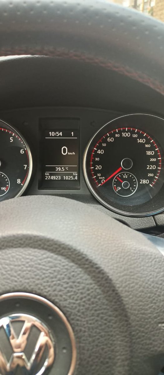 كأنو مبلشين شوي عبكّير !!