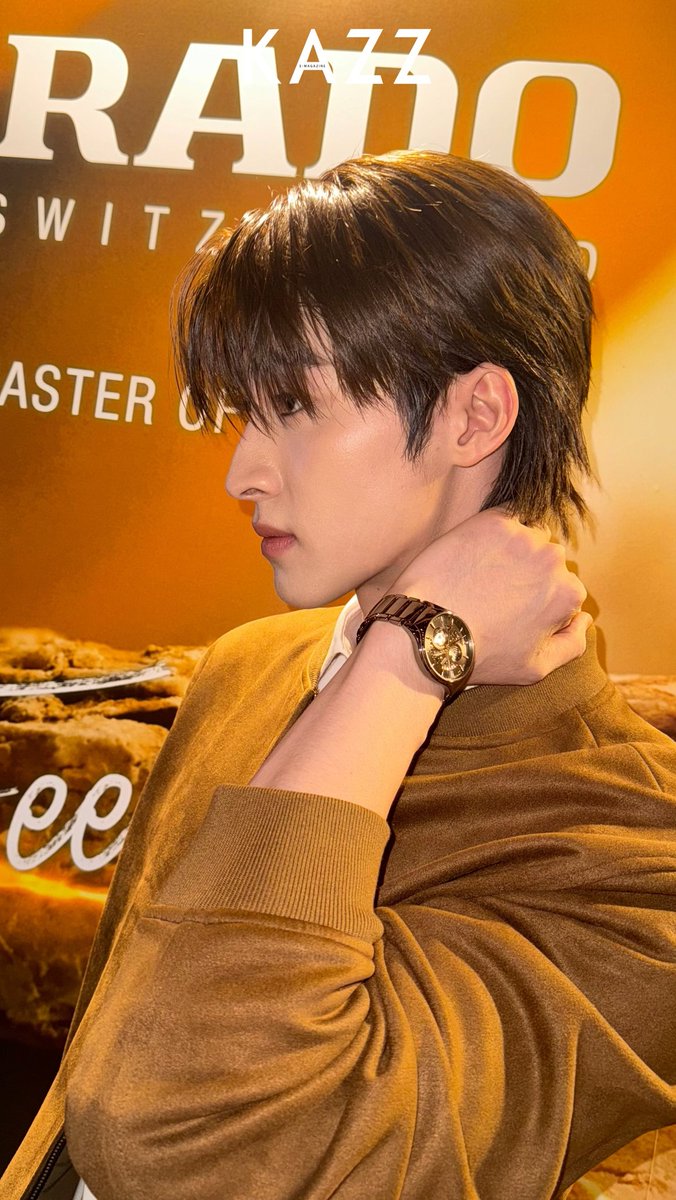 พี่เขาก็หล่อเกิ้นนนนน 😍

#Bluepongtiwat 
#RadoCaptainCook #Feelit #CeramicWatch #MasterofMaterials #RadoThailand #FreeFlowPR