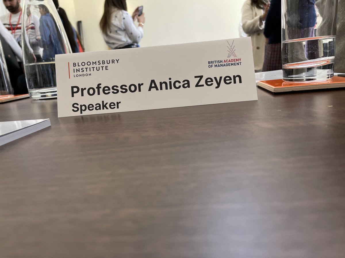 big day out in London. Spoke at a <a href="/bam_ac_uk/">British Academy of Management</a> event on "Women #Entrepreneurship - breaking down barriers together! with some amazing women leaders. &amp; filmed my part for our #research #impact video about <a href="/LayersOfVision/">Layers of Vision Exhibition</a>      #Academics <a href="/RHULManagement/">Royal Holloway University Business and Management</a>