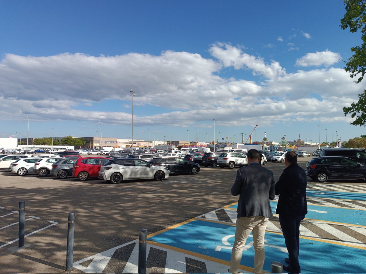 Ahir el regidor <a href="/manelrplana/">Manel Rodríguez</a> es va reunir amb Ferran Çivit president de <a href="/LEnergetica/">L'ENERGÈTICA</a>, per parlar d'energia, transició energètica i de projectes futurs en renovables per la ciutat de Figueres.

Els contactes es van iniciar a la Fira Impulsa d'aquest any.