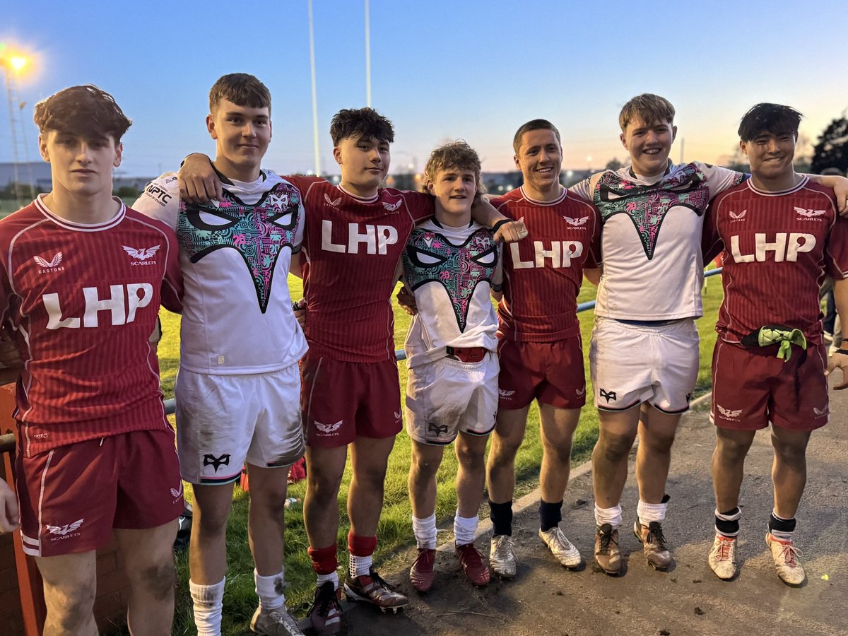 Some familiar faces in the @ospreys U17s squad that took the bragging rights in a close encounter last night against @ScarletsAcademy. The future is looking good again for both regions working towards next years regional championships.