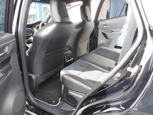 qauto3's tweet photo. 🔸Toyota Harrier 2018

>>SPECIFICATIONS<<
【Year/Month】2018
【Engine】2,000 CC
【Fuel】Petrol
【Seats】5

>>SHOP URL<<v
https://t.co/bUvN9o30C0

More pictures on the site!

#usedvehicles #toyotaharrier #toyota https://t.co/8tY0PqpMIZ