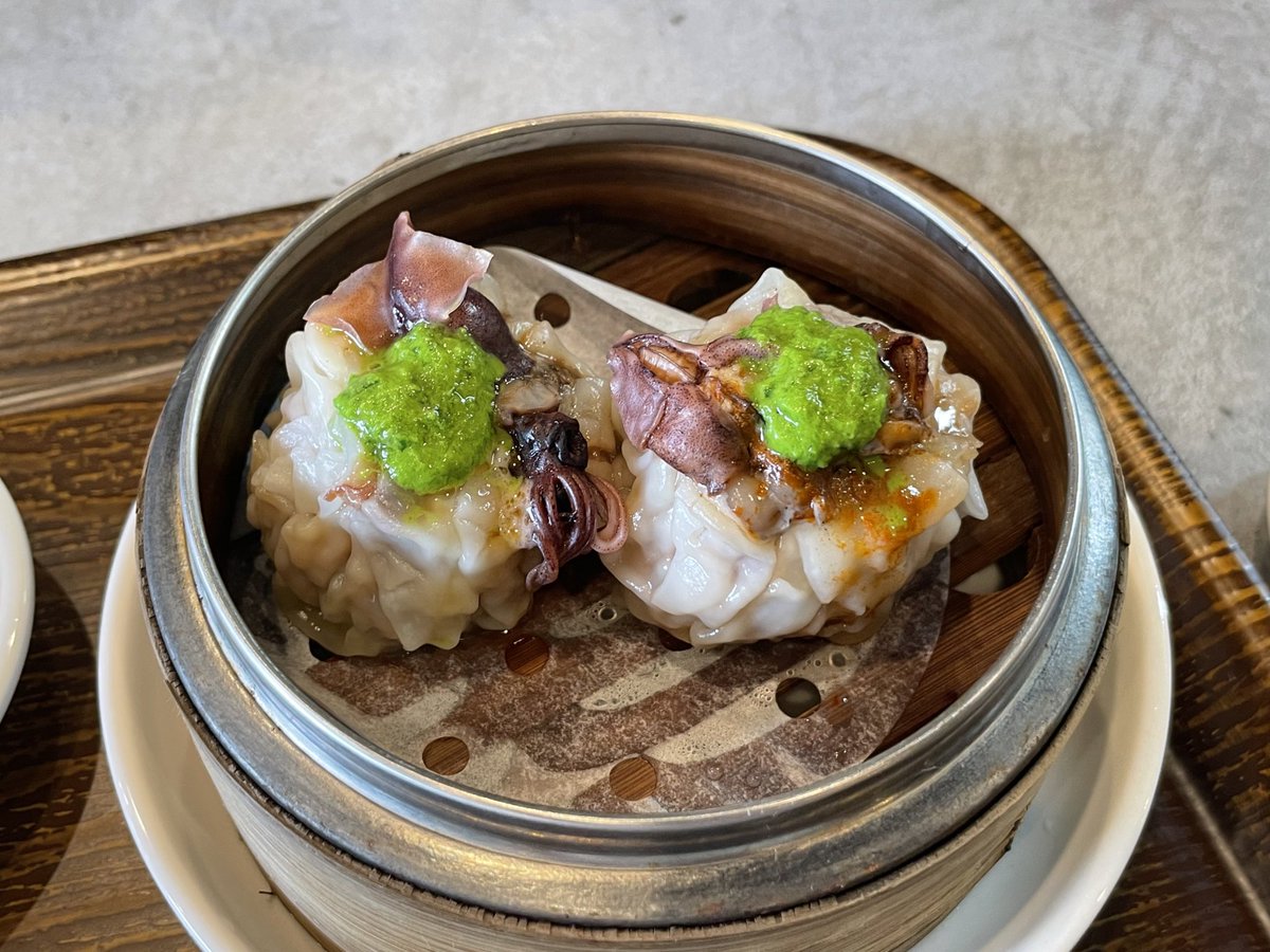 toyama_umi's tweet photo. 高岡市の中華料理店 #CHINALAB で
#ホタルイカシューマイ をいただきました🦑
今年は特にいろんなホタルイカ料理を食べていますが、シューマイは初めて😳❣️
ホタルイカの旨みたっぷりで美味しかったです!!✨
#海と日本 #日本財団 #富山 https://t.co/WWc7BNffsF