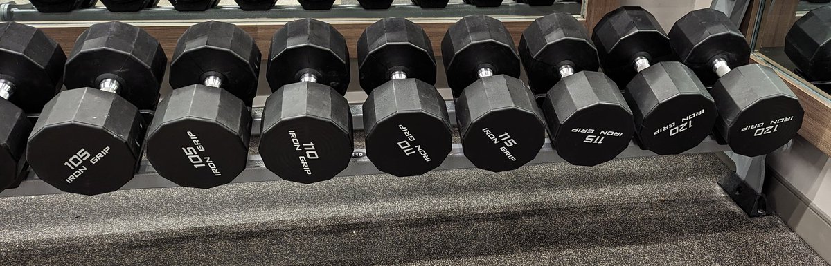 I'm not a religious man, BUT what would Jesus do? I see everyone lifting these dumbbells, so let me get some. Hey @TxSecurityGal, I saw RED when someone put dumbbells away. The dumbbells are labeled, so put them back where you found them.🤬😠😡