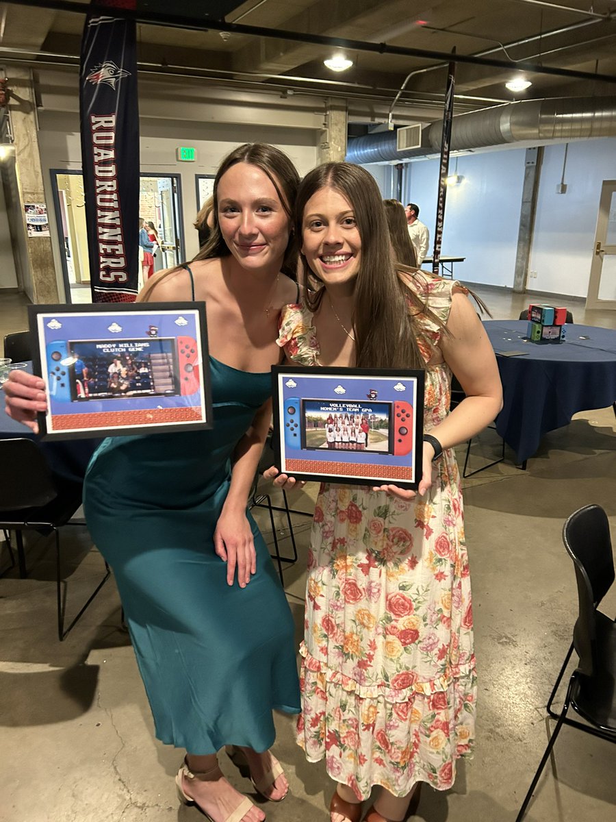 Rowdy Awards 2023-2024

🏆Team of the Year
📚Academic Team of the Year
⭐️Clutch Award: Maddy Williams
🧱Best Defensive Performance of the year: Ember Canty
💪🏽Don’t Count Me Out Award: Rylee Hladky 
📓JR Academic POY: Abbie McCrimmon 

#GetRowdy🔴🔵