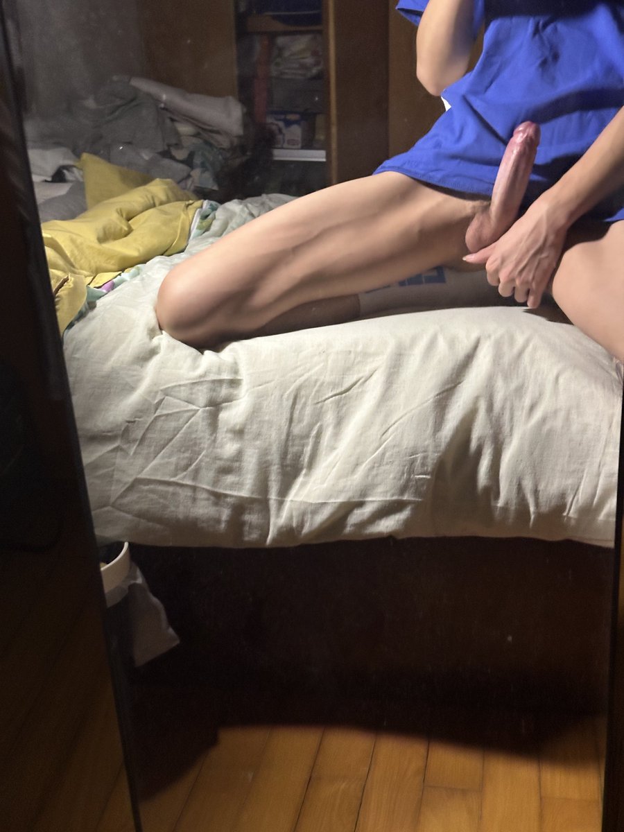 吸管很硬，但是牛奶很好喝。