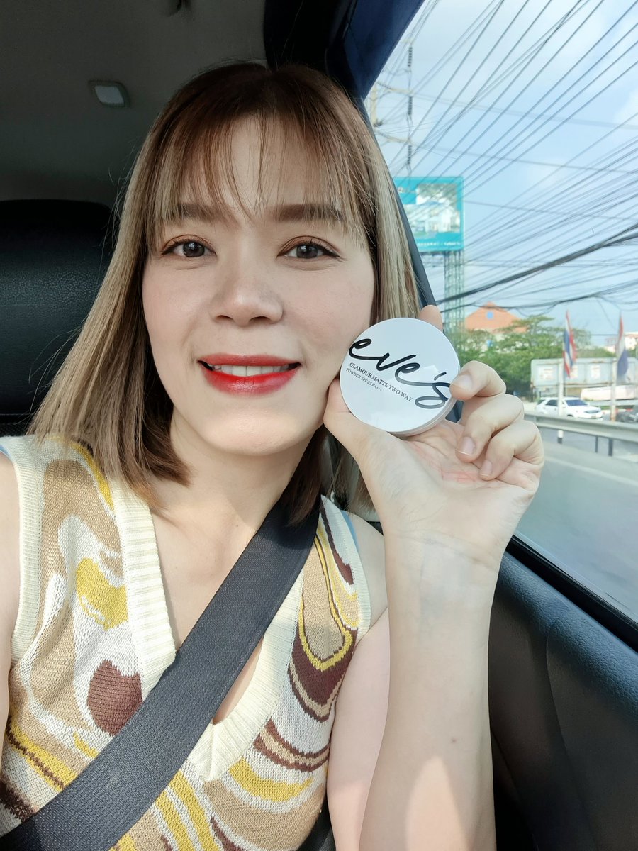 Pang92113530's tweet photo. เนียนกริบ ปกปิด คุมมัน กันน้ำ กันเหงื่อ 😲แถมราคาน่ารัก ถ้าไม่ตำเสียดายแย่เลยน้า​ #แป้งอีฟส์​ 1 ตลับ​ 390.- มี​ 3 เฉดสีให้เลือกตามผิวเลยจ้า​  ‼️

สอบถาม​ ปรึกษาผิว​ 💁🏻‍♀️
Line​ : @dwx2420p​ (มี@)

#อีฟส์​ #ตัวแทนอีฟส์​ #EVES​ #ตัวแทนอีฟส์ปทุมธานี​ #รีวิวผู้ใช้eves https://t.co/7ZnKQZsGjK