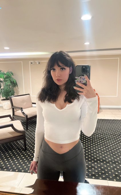 hips https://t.co/qoAciW7hvU