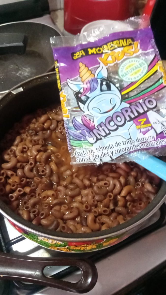 elviacdc's tweet photo. @LaModernaMx @LaModernaMx la pasta salió amarga y se puso de un color muy muy feo. Definitivamente los niños no se la comieron. 🥴 https://t.co/e6xVv0uC4f