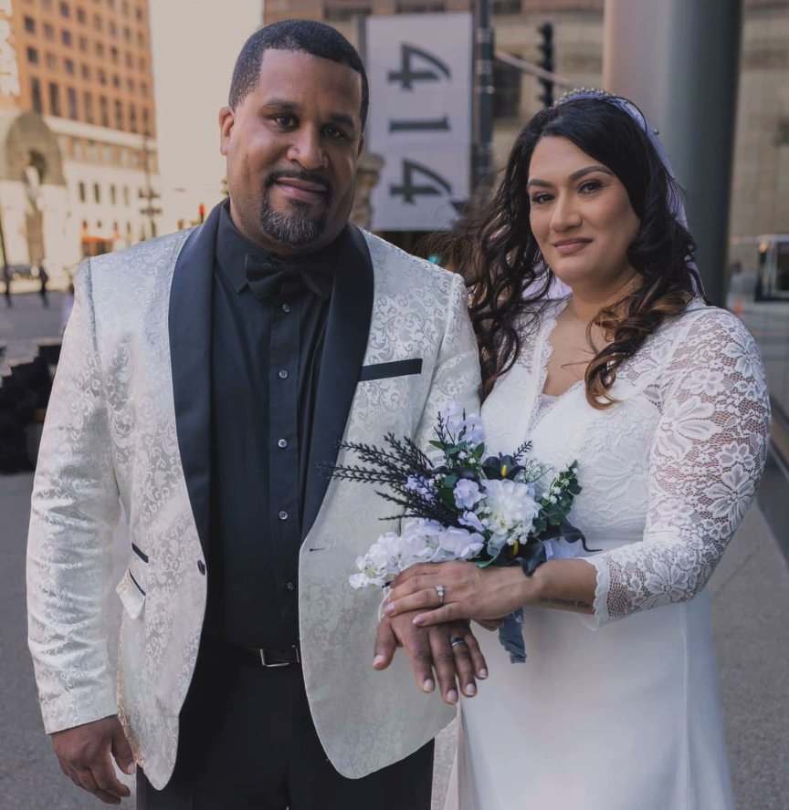 We did a thing. From Ms. to Mrs. 
#414Day