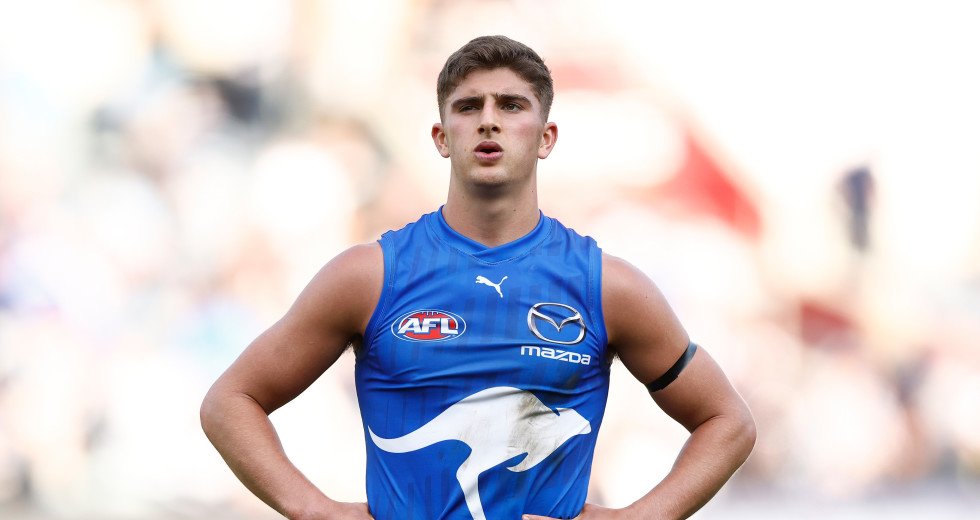 “I definitely trust him.” Inside the decision that will see Harry Sheezel remain at half-back as Alastair Clarkson refuses to cower to outside noise. DETAILS > bit.ly/447qCVE #AFL