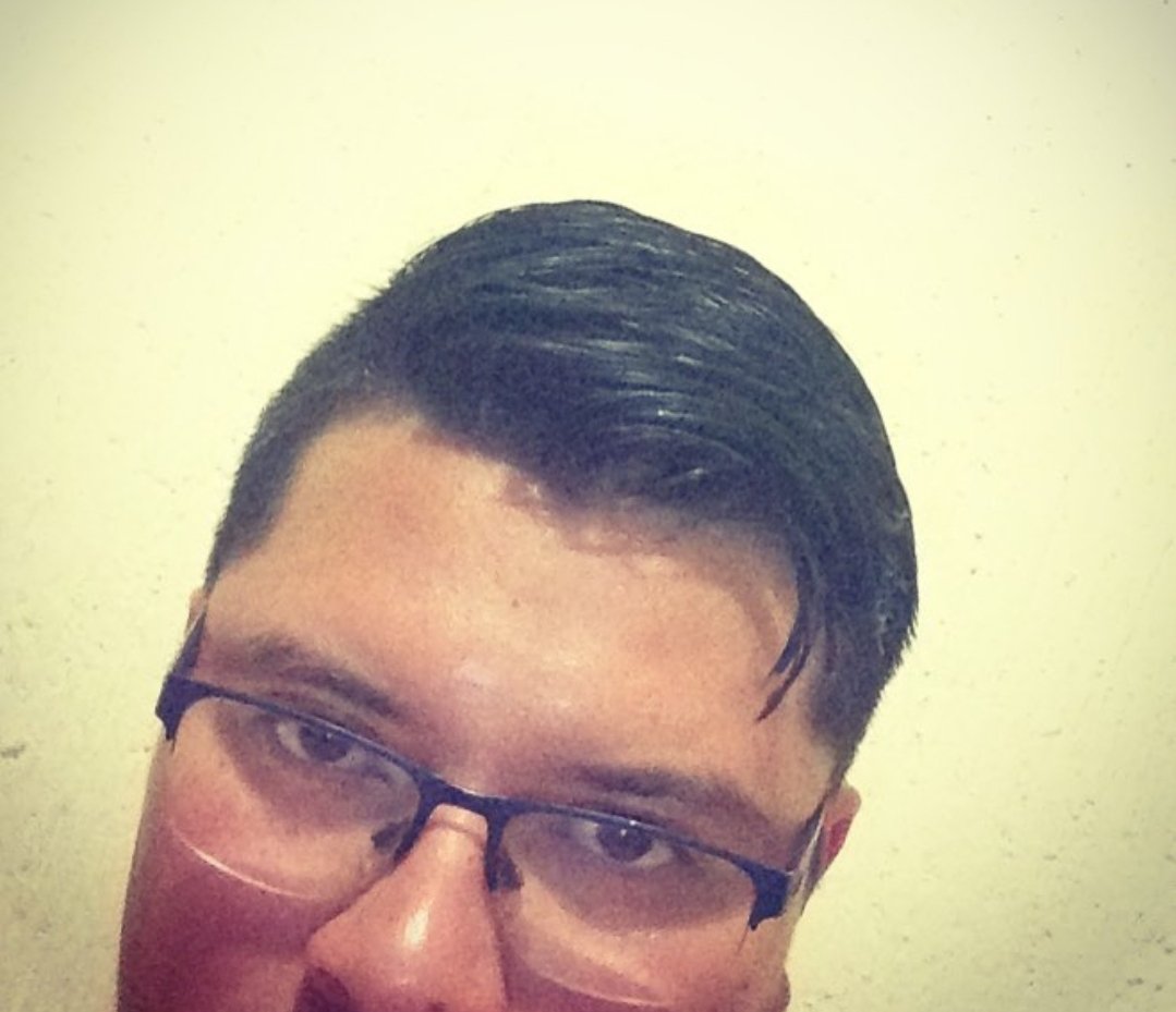 meserote's tweet photo. Nombre: Edwin Gonzalez

Si lo ven, díganle que está aún más obeso e indígena que ese wey https://t.co/FK4gk3XTw3