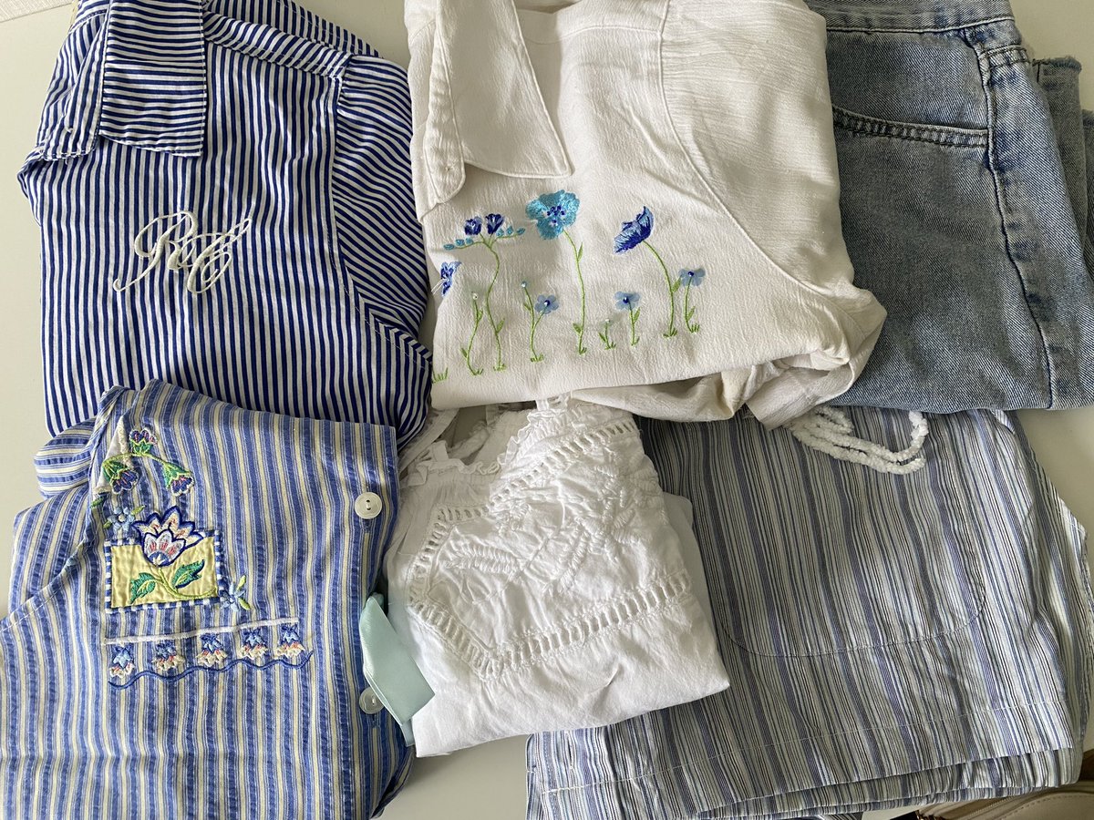 Dannn37's tweet photo. ♥ *:･ﾟโล๊ะๆ ตู้เสื้อผ้า มือ 2
เสื้อโอเวอร์ไซส์ เสื้อครอป สายเดี่ยว 

 ♡*📮◞˚ ค่าส่ง 35 ไม่บวกเพิ่ม 
ส่งของวันถัดไป มีมากกว่าในรูป*

💌 ลง 21:00 วันนี้
ปัก-รี ลด 5 บาท 

#โล๊ะตู้มือสอง #โล๊ะตู้เสื้อผ้ามือ2 #ส่งต่อเสื้อผ้ามือสอง #ส่งต่อเสื้อผ้ามือสองราคาถูก #ส่งต่อเสื้อผ้ามือ2 https://t.co/TqnqApolMT