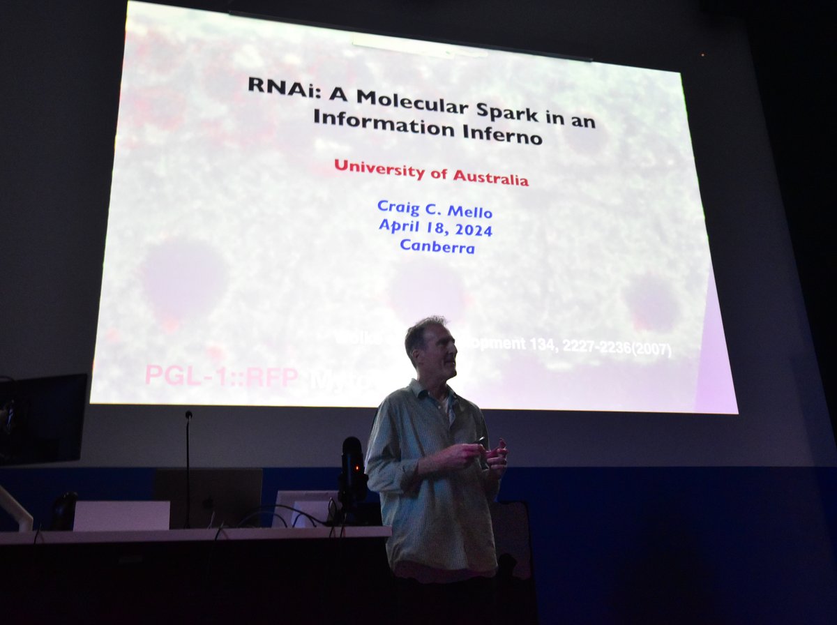 JCSMR's tweet photo. Visiting Distinguished Prof #NobelLaureate Craig C. Mello presented to a packed audience on 'RNAi: Ancient mechanism new medicines' at the combined Special School Seminar &amp; #ACTRNAClub meeting held today as a part of 75th anniversary celebrations series of #JCSMR. #ouranu #rna https://t.co/DOhMWpqAXC